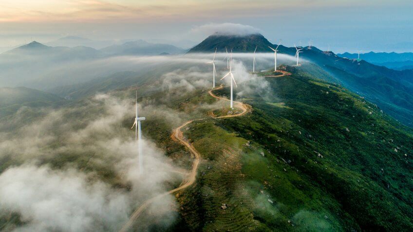 The wind field of the mountain ridge.