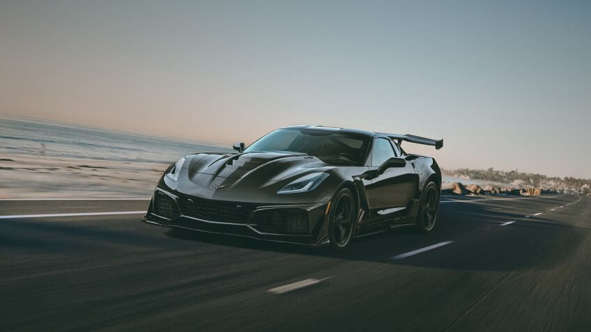 2019-Chevrolet-Corvette-ZR1.