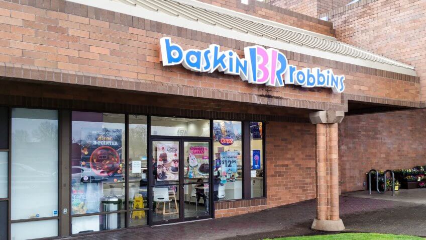 Eugene, OR, USA - March 26, 2017; This is the Exterior of a Baskin Robbins in Eugene, Oregon.
