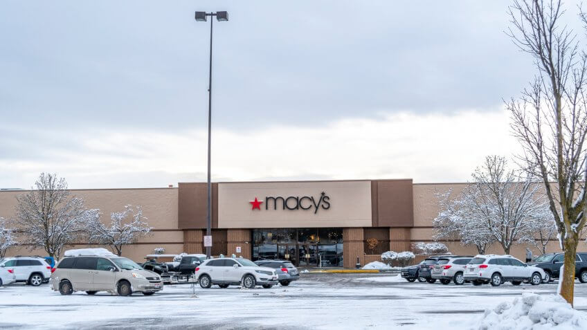 Coeur d'Alene, Idaho, USA - January 14 2019: A Macy's store and parking lot in winter in the Pacific Northwest still open after company restructuring.