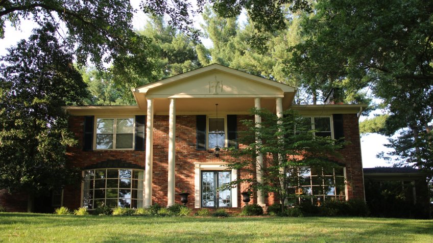 Single-family home outside Louisville, KY.