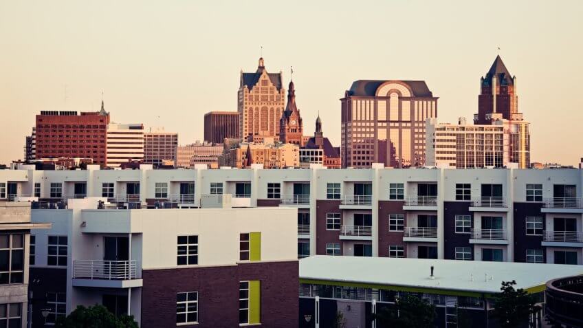 Milwaukee skyline and the apartment buidlings.