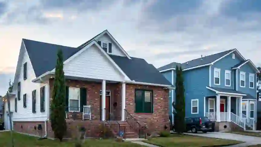 10 Top States Where Attaining the American Dream Is Fading Fast
