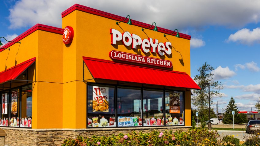 Anderson, US - October 24, 2016: Popeyes Louisiana Kitchen Fast Food Restaurant.
