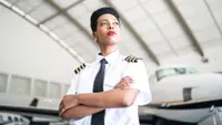 Delta Pilots Make up to $447K: How That Compares to Salaries at Other US Airlines