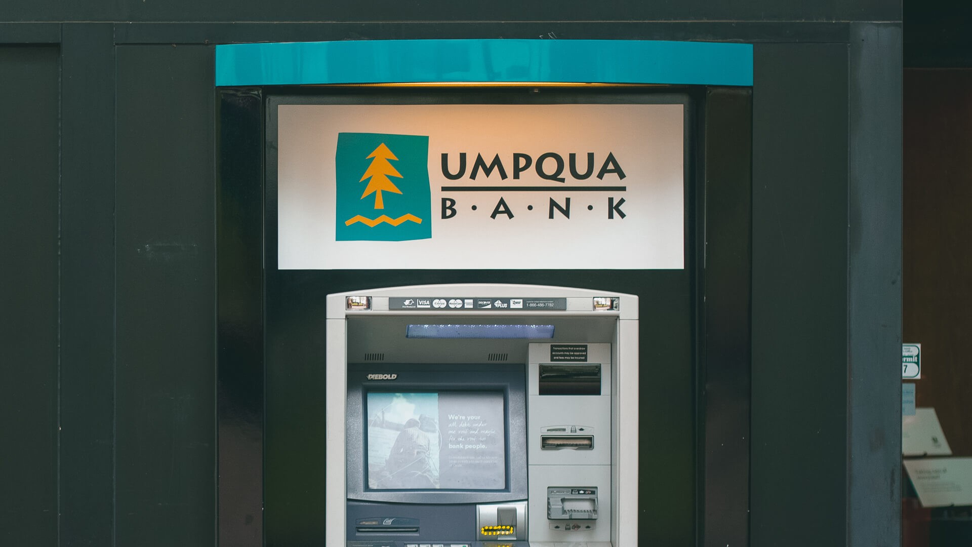 Umpqua Bank Review Is It the Right Bank for You? GOBankingRates