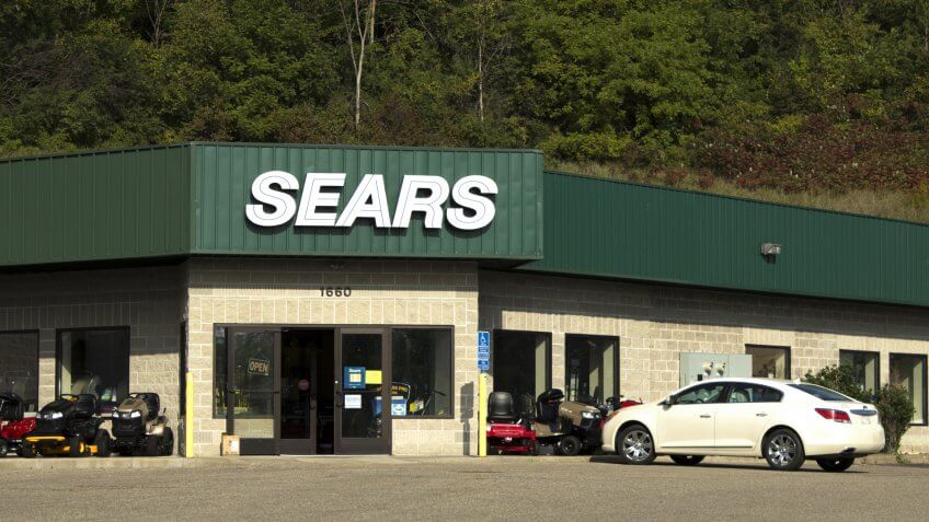 RIVER FALLS,WISCONSIN-SEPTEMBER 22,2014: Sears retail storefront.
