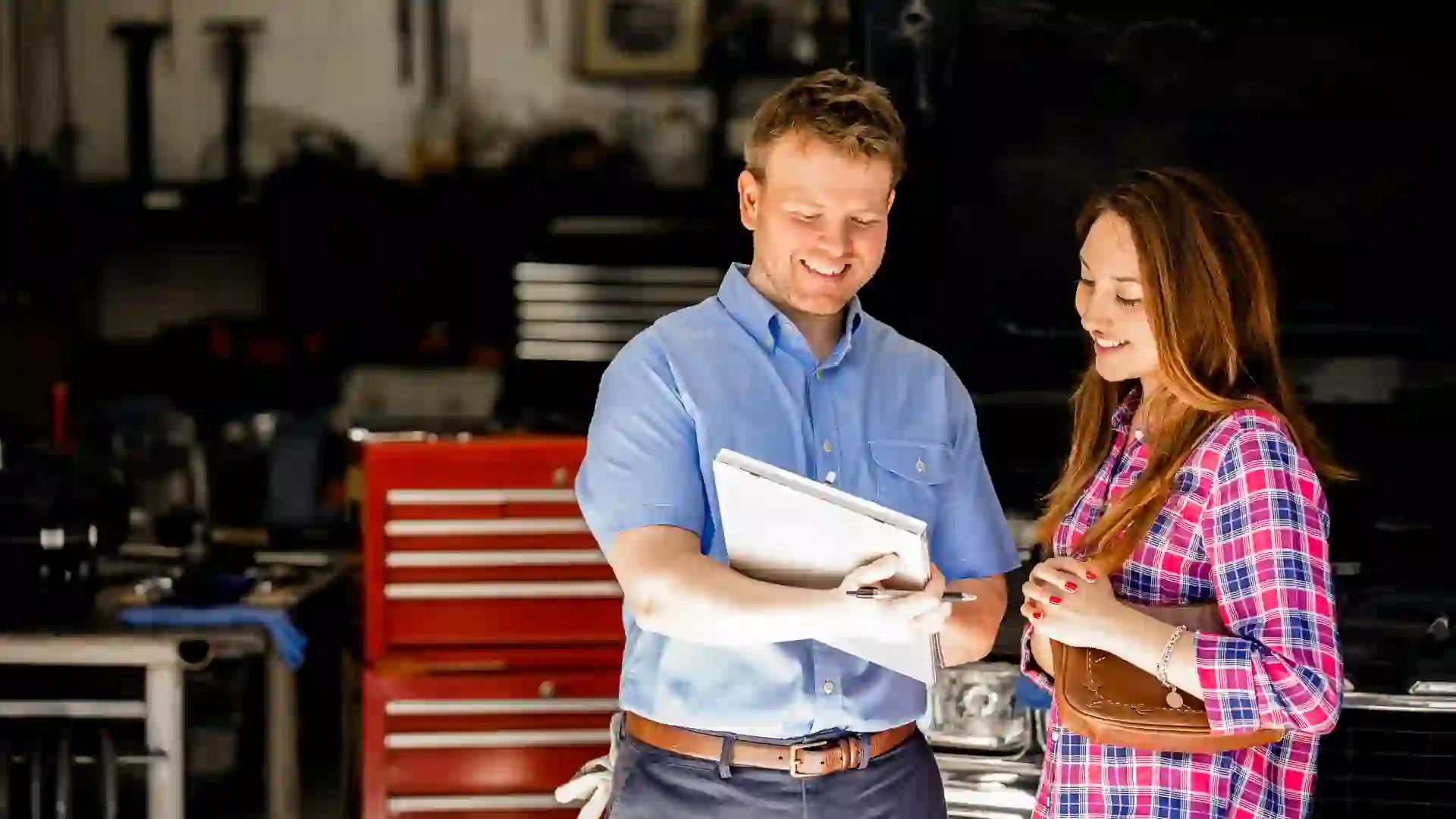 I’m a Mechanic: 4 Common Ways People Waste Hundreds on Their Cars Every Year