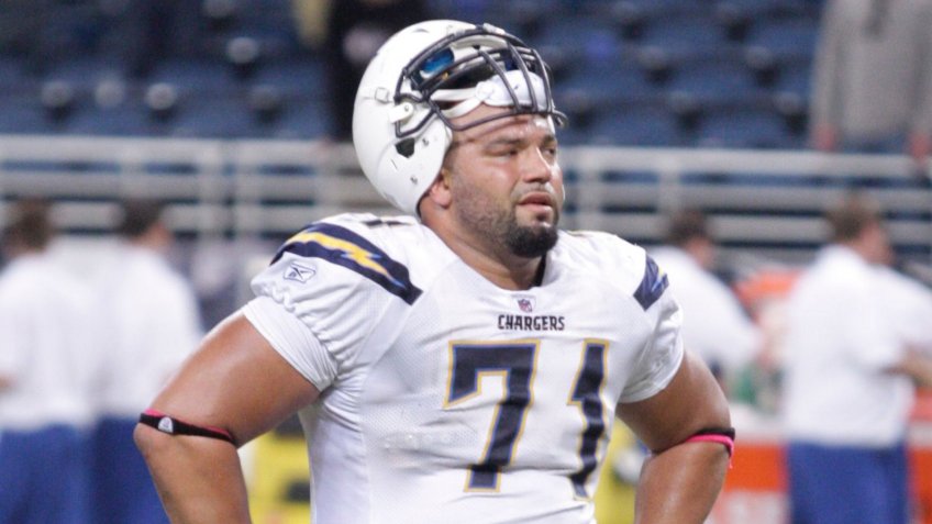 San Diego Chargers defensive tackle Antonio Garay (71) slowly walks off the field after the fourth quarter of an NFL football game against the St.
