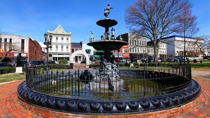 Fountain Square in downtown Bowling Green.