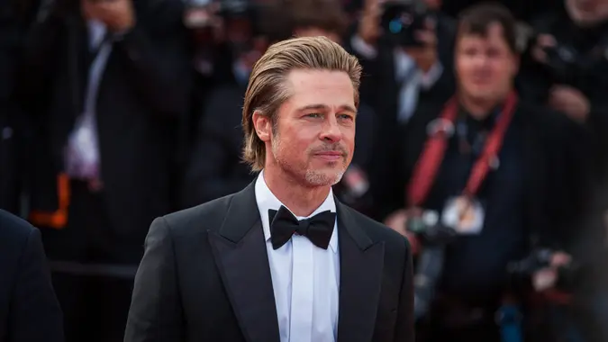 How These 11 Celebrities Spent Their First Paychecks How These 11 Celebrities Spent Their First Paychecks