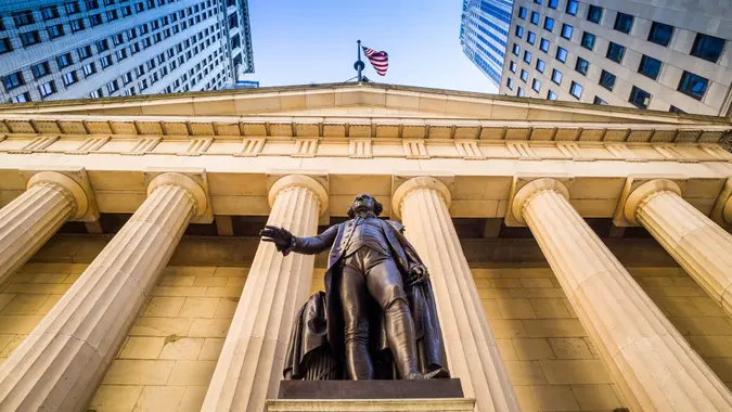 Facade of the Federal Hall with Washington Statue on the front, wall street, Manhattan, New York City.