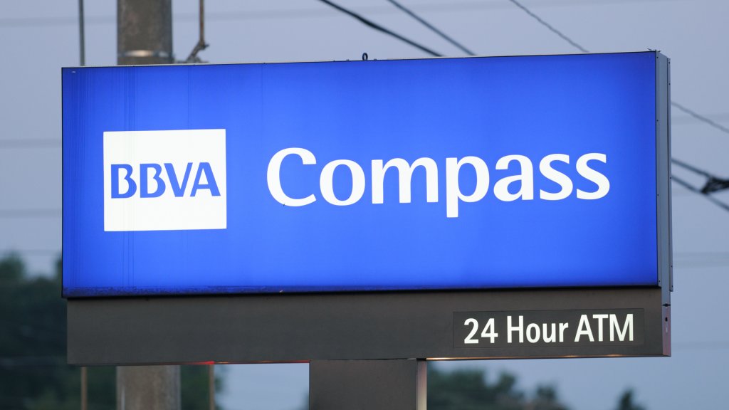 What Are BBVA Compass' Hours? GOBankingRates