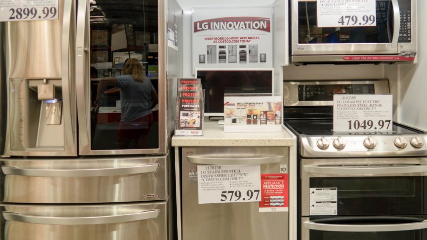 Aliso Viejo, CA / USA - 11/03/2018: LG Kitchen Appliances on Display at a Local Costco.
