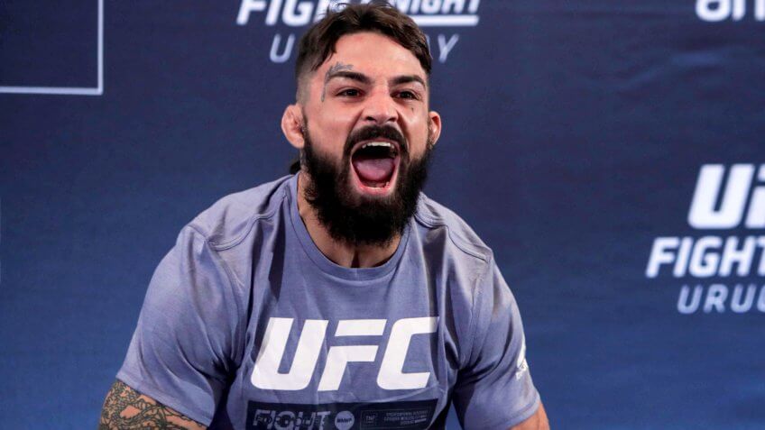 Mike Perry, UFC, wrestling