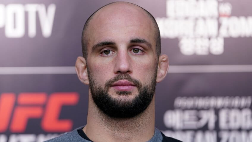 Volkan Oezdemir, Robbie Lawler, UFC, wrestling