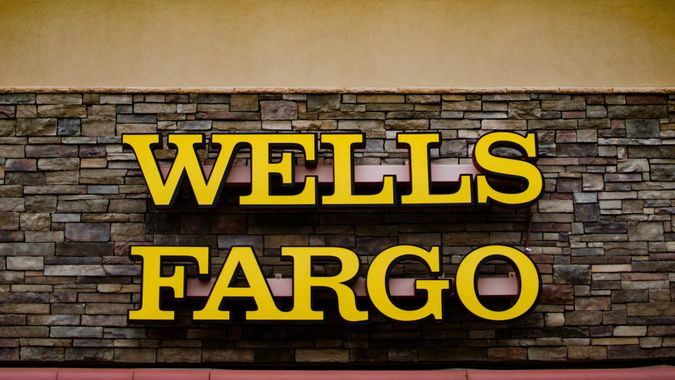 Wells Fargo Hours What Time Does Wells Fargo Close Gobankingrates