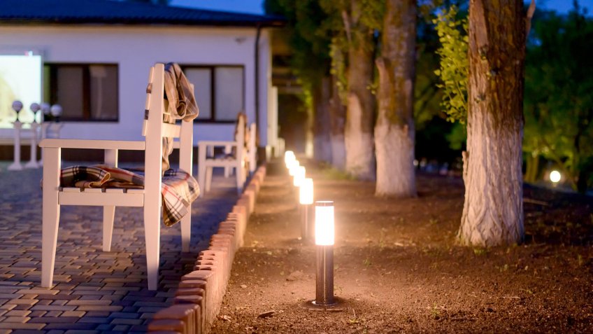 exterior pathway lighting