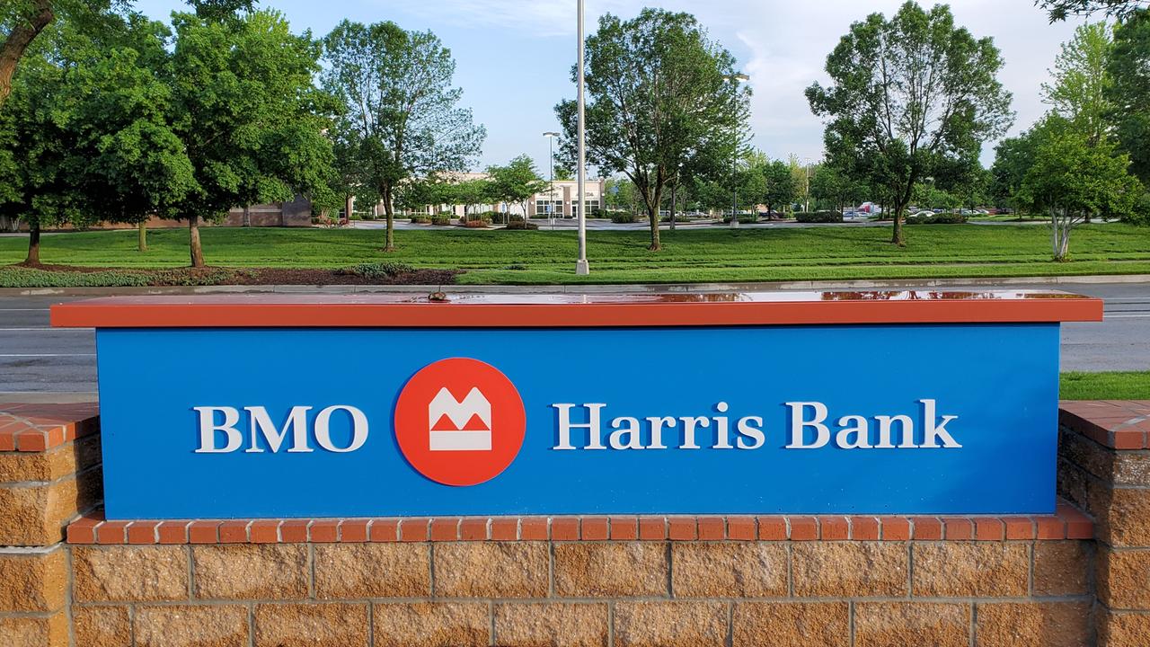 Independence, Missouri / USA - May 25 2019: Sign for BMO Harris Bank, 18931 E Valley View Pkwy.
