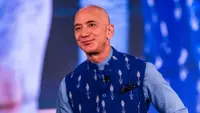 6 of Jeff Bezos’ Risk-Taking Secrets That Anyone Can Use