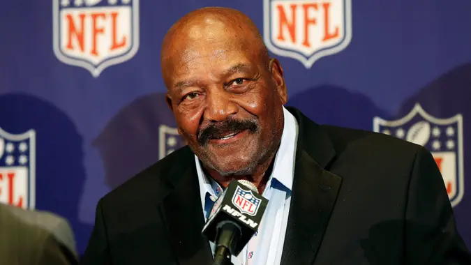 Jim Brown: From Browns consolation prize in the NFL draft to early  retirement at his peak