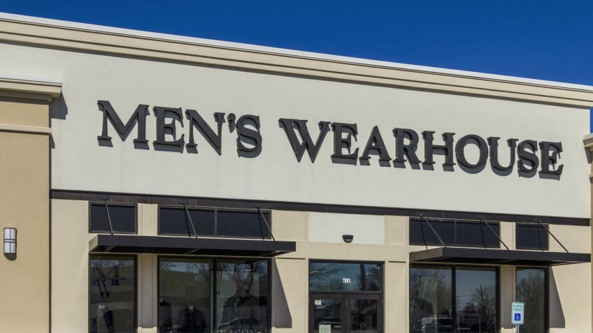 Muncie - Circa March 2017: The Men's Wearhouse Retail Strip Mall Location.