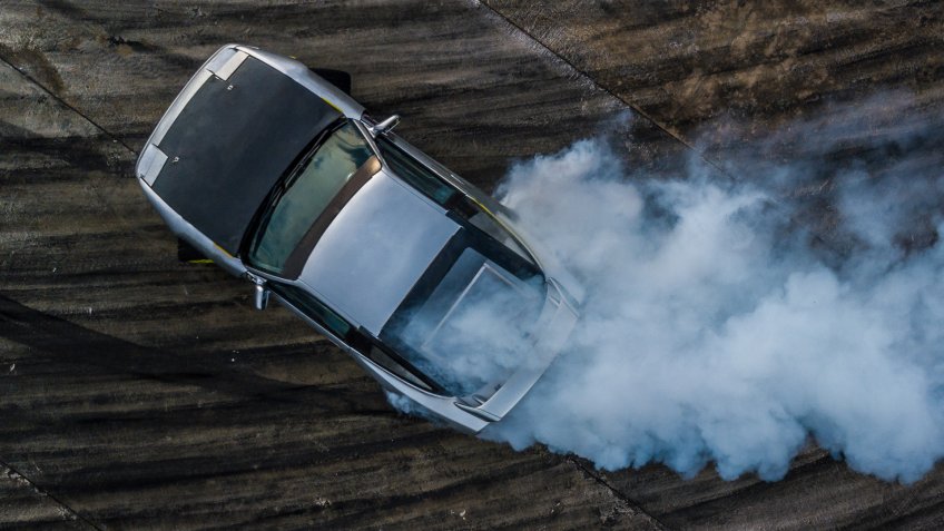 car performance drifting