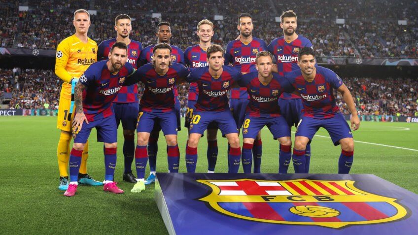 Spain, Barcelona, october 2 2019: fc Barcelona starting line-up in center field for team photo during football match FC BARCELONA vs FC INTER, Champions League 2019/2020 day2, Camp Nou stadium.