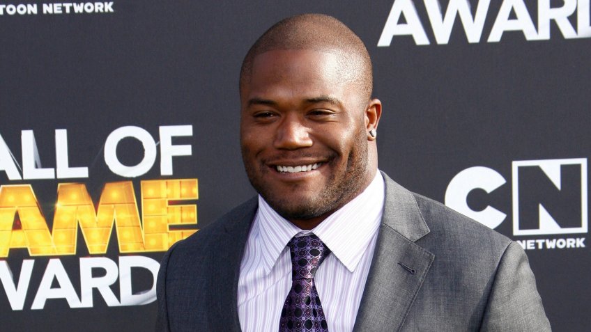 Michael Robinson football player