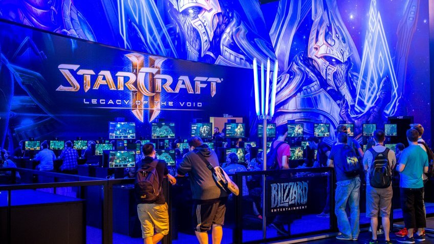 StarCraft II at Gamescon 15.