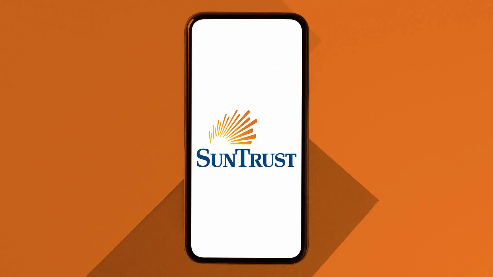 SunTrust Bank Review: High-Quality Customer Service and a Variety of Products
