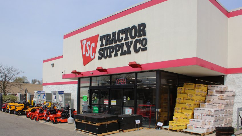 Pickerington,OH/USA April 11,2019 Tractor Supply Co is a hardware and tool supply retailer.