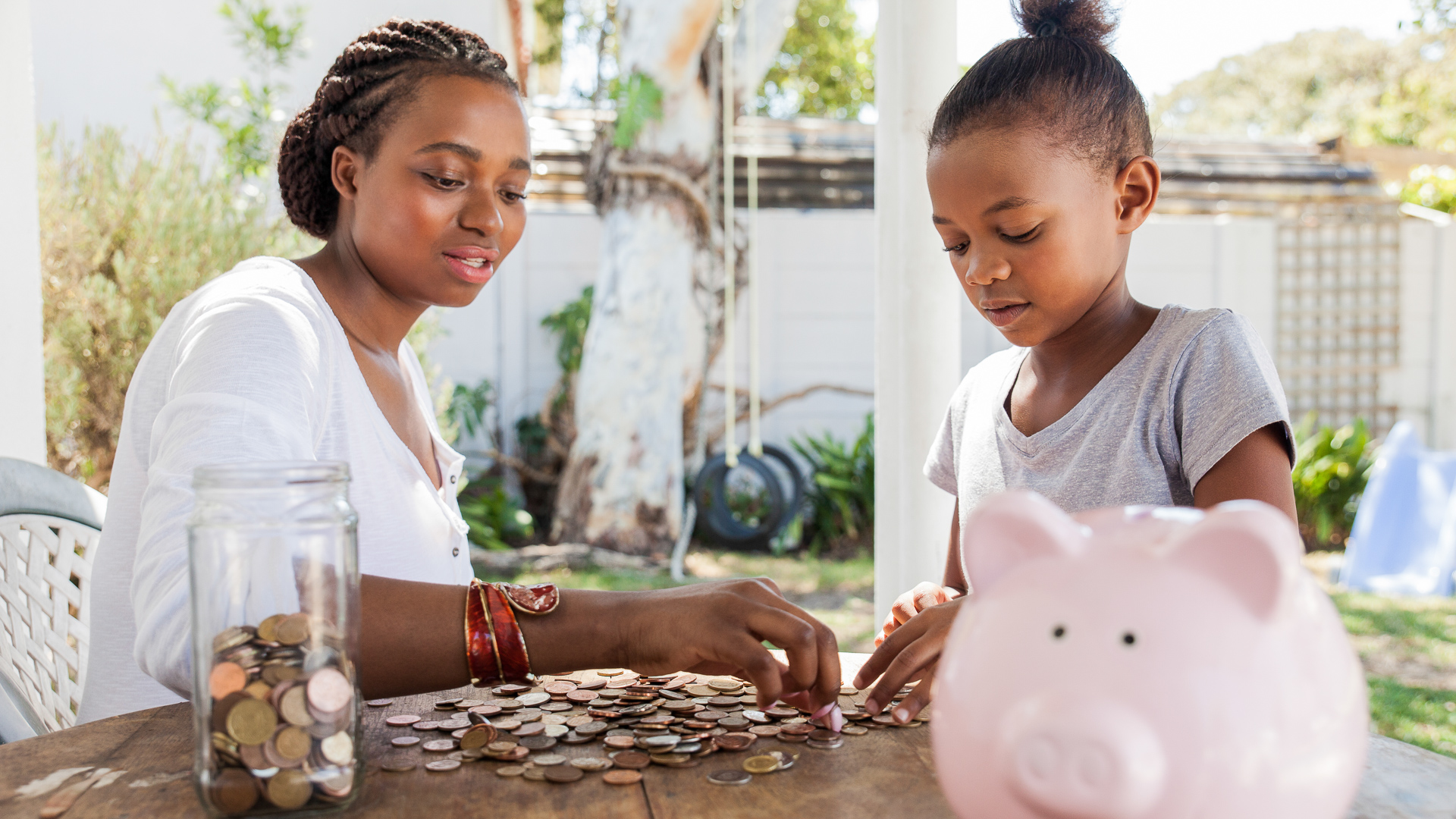 34 Savings and Money-Making Tips for Moms