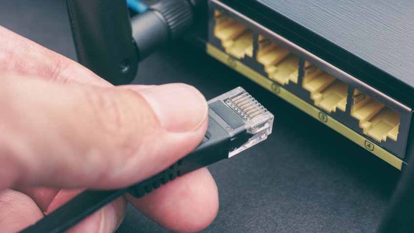plugging in ethernet chord