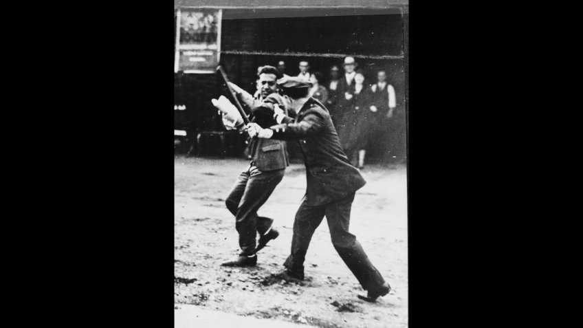 1934 West Coast waterfront strike