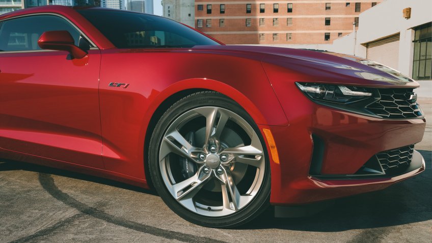 An all-new 2020 Camaro LT1 model adds a more affordable choice to those seeking V-8 performance and stylish looks.