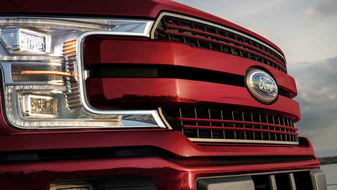 America’s favorite full-size pickup, the 2020 Ford F-150 is the tough, smart and capable partner that suits every need from die-hard work truck to trail bashing pre-runner.