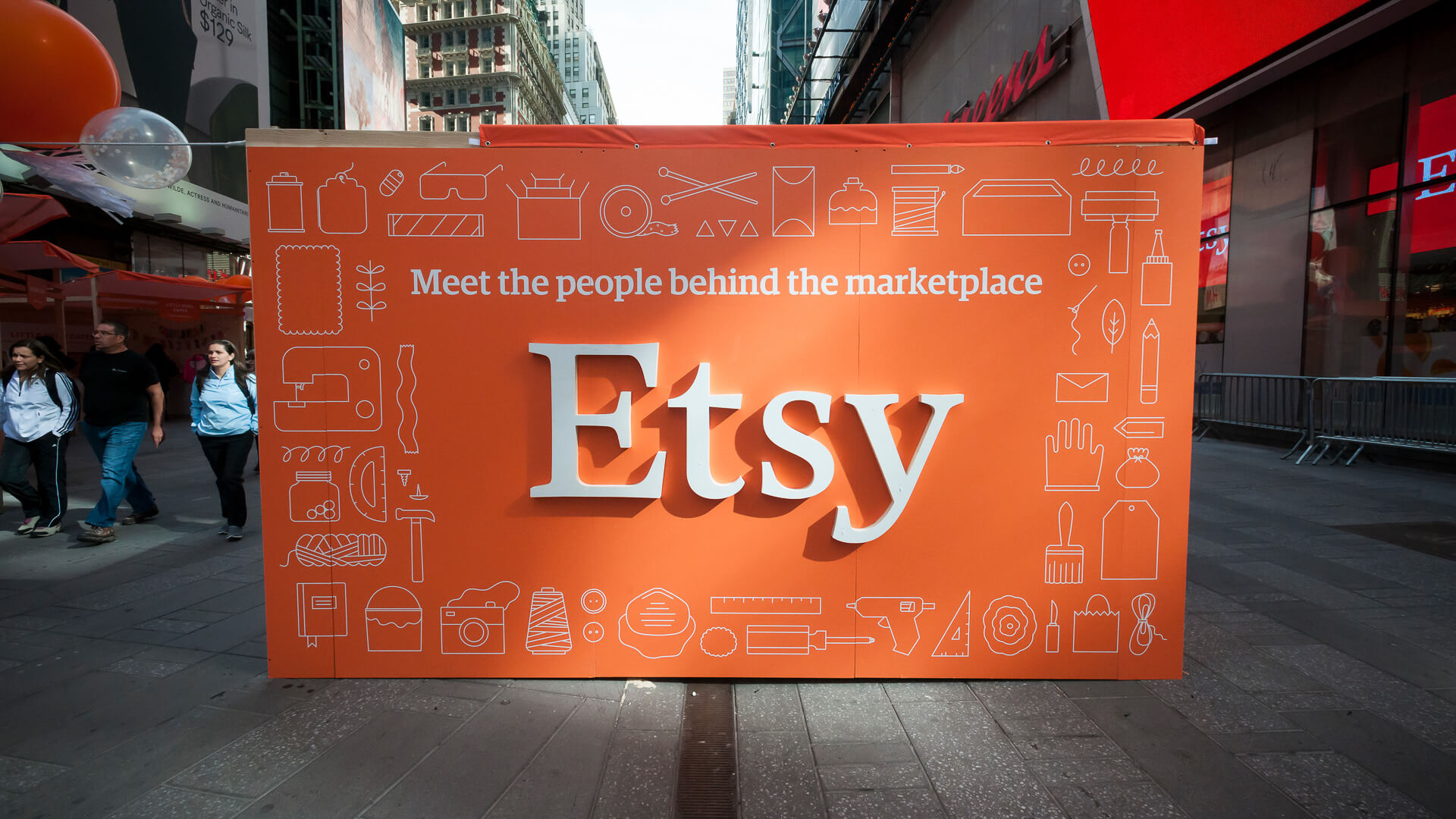 What Are the Top Items To Sell on Etsy? July 2022 Edition - GOBankingRates