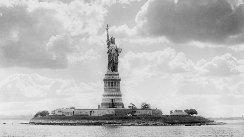 Statue of Liberty, New York Harbor, New York City, USA, circa 1905VARIOUS.