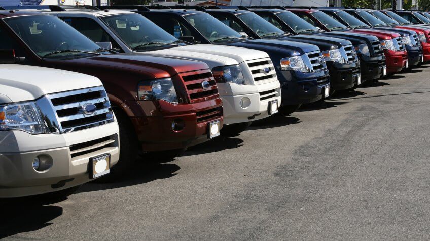 car dealership full