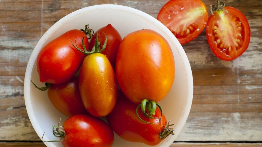 tomatoes in bowl