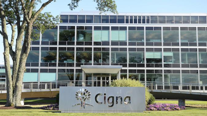 Mandatory Credit: Photo by Cj Gunther/EPA/Shutterstock (7934276c)Cigna Logo Seen Outside the Company's Headquarters Building in Bloomfield Connecticut Usa 24 July 2015 Media Reports on 24 July 2015 State Anthem Corp is to Take Over the Rival Us Company Cigna Corp For More Than 48 Billion Usd with Anthem Paying 188usd a Share For Cigna Bringing the Total Value of the Transaction to 54 2 Billion Usd the Move if Given Green Light by Antitrust Authorities Would Create the Largest Us Health Insurance Company with a Combined 53 Million Members and Leaving Current Leading Insurer Unitedhealth Group Inc in Second Position United States BloomfieldUsa Economy Anthem Cigna - Jul 2015.