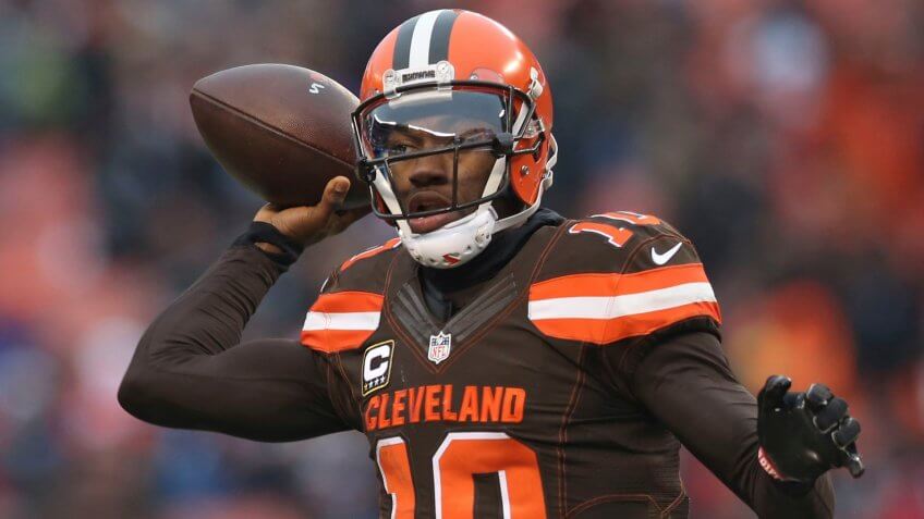 Mandatory Credit: Photo by Aaron Josefczyk/AP/Shutterstock (7665724p)Cleveland Browns quarterback Robert Griffin III (10) throws a pass to Isaiah Crowell in the second half of an NFL football game against the San Diego Chargers, in ClevelandChargers Browns Football, Cleveland, USA - 24 Dec 2016.