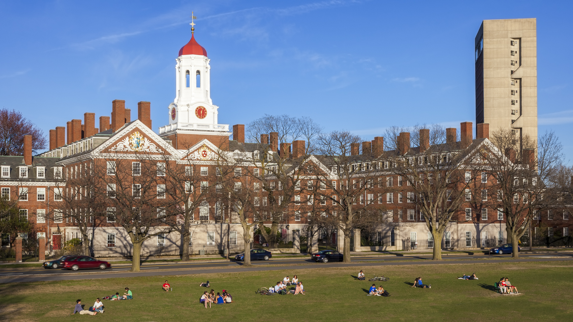 harvard university notable alumni from india