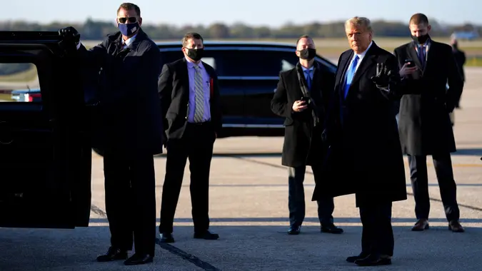 Mandatory Credit: Photo by Evan Vucci/AP/Shutterstock (10977280c)President Donald Trump arrives at La Crosse Regional Airport, in La Crosse, WisElection 2020 Trump, La Crosse, United States - 27 Oct 2020.
