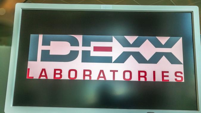 Idexx laboratories shutterstock_1174421467 Idexx laboratories shutterstock_1174421467