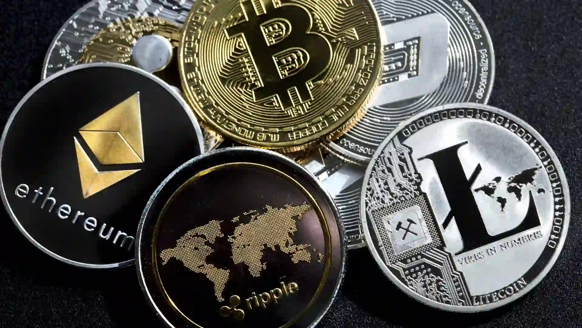 Cryptocurrency Glossary: Defining the Terms of the Hot Topic
