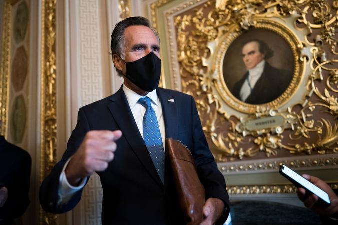 Mandatory Credit: Photo by J Scott Applewhite/AP/Shutterstock (11773068y)Sen.