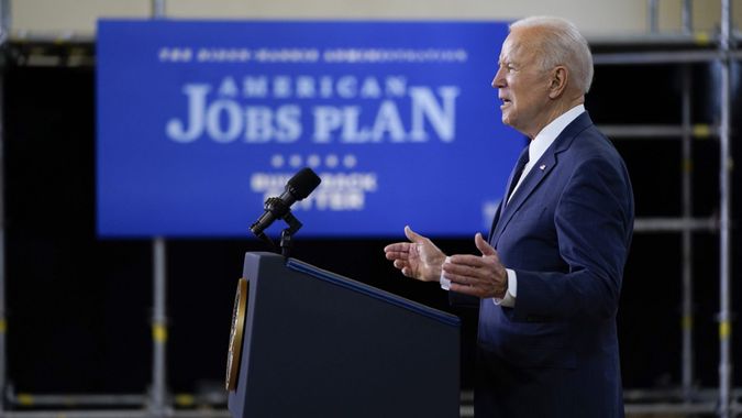Mandatory Credit: Photo by Evan Vucci/AP/Shutterstock (11839941r)President Joe Biden delivers a speech on infrastructure spending at Carpenters Pittsburgh Training Center, in PittsburghBiden, Pittsburgh, United States - 31 Mar 2021.