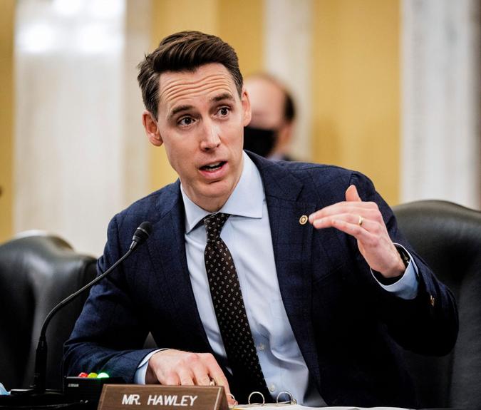 Mandatory Credit: Photo by Bill O'Leary/AP/Shutterstock (11744424l)Sen.